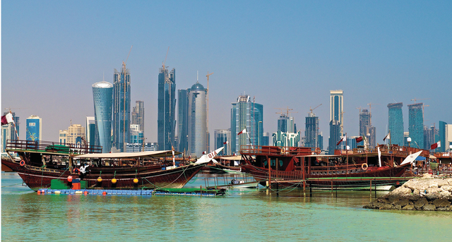 "مشاريع بناء لا تتوقف في قطر منذ الاعلان عن استضافتها لكأس العالم لكرة القدم 2022\tالبيان"