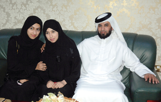 "عائشة السعدي"