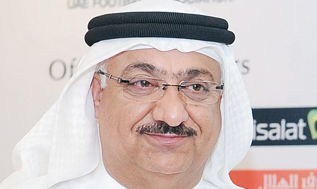 "محمد عبد العزيز"