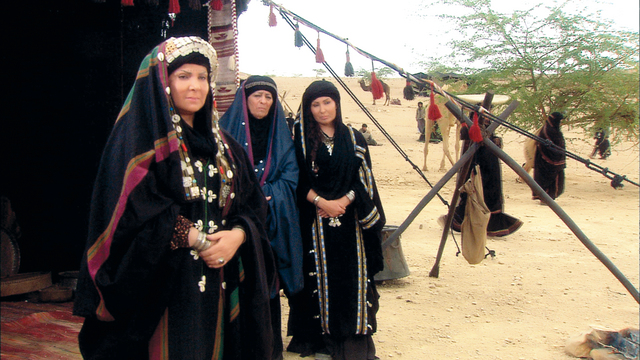 "عبير عيسى في المسلسل البدوي «توم الغرة» \t من المصدر"