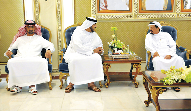 "النعيمي بحضور عمار بن حميد خلال استقباله عبدالله بن راشد المعلا \tوام"