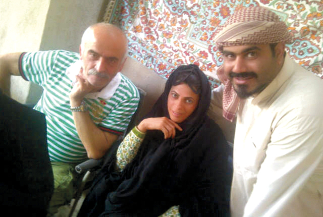 "صوغة مع سلوم حداد أثناء تصوير «القياضة» \t من المصدر"