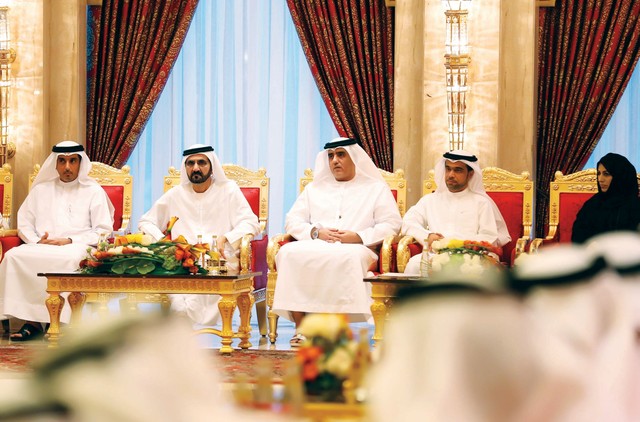 "محمد بن راشد والحميدان وبن هزيم ويوسف المطوع"