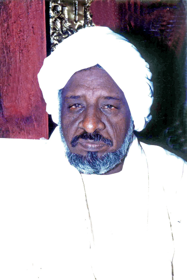 "الدكتور تاج السر جعفر"