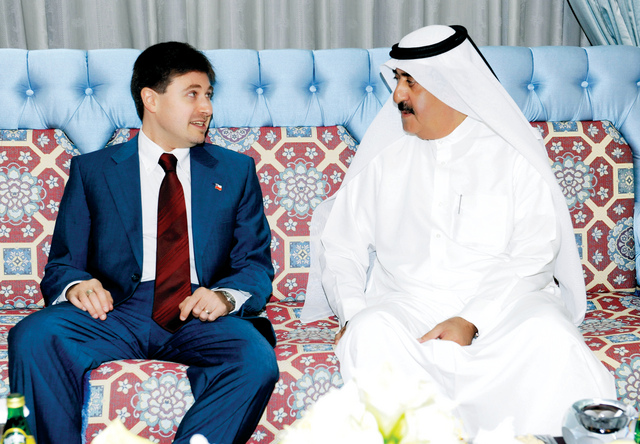 "المعلا يتلقى تهاني سفير تشيلي بحلول رمضان \t\t\t وام"
