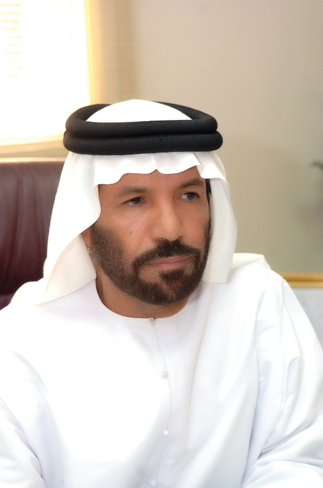 "مبارك علي الشامسي"