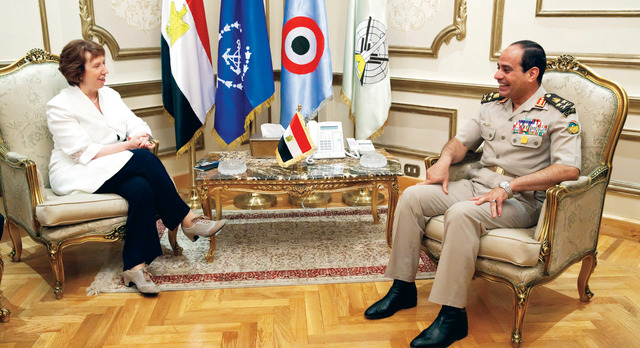 "السيسي خلال لقائه آشتون أمس \t إي.بي.أيه"