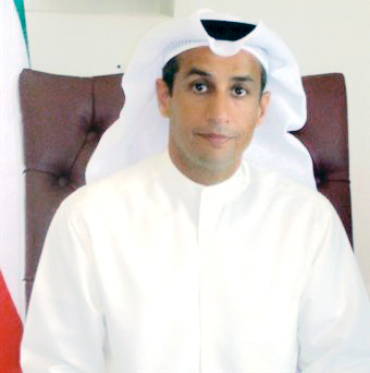 "القنصل الكويتي طارق الحمد خالد"
