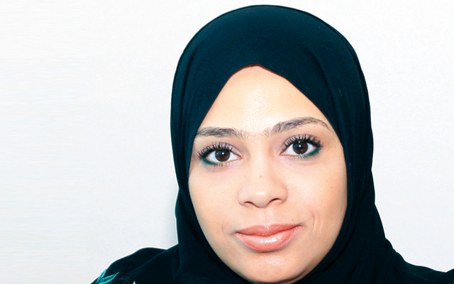 "إيمان عبيد السوم"