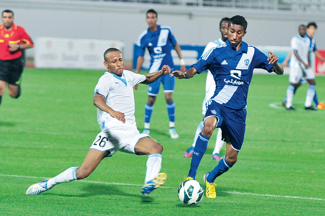 "جانب من لقاء الهلال السعودي والرفاع البحريني \t من المصدر"