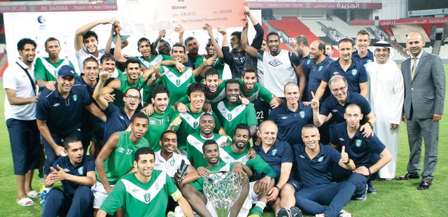 "لاعبو الأهلي السعودي واحتفالية التتويج\t تصوير مجدي إسكندر"
