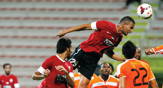 "الأهلي تغلب على عجمان في وديته الأخيرة\tتصوير - غلام كاركر"
