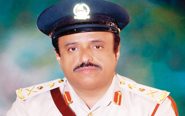 "ضاحي خلفان: الشكر للقائمين على جمعية الإمارات للسلامة المرورية"