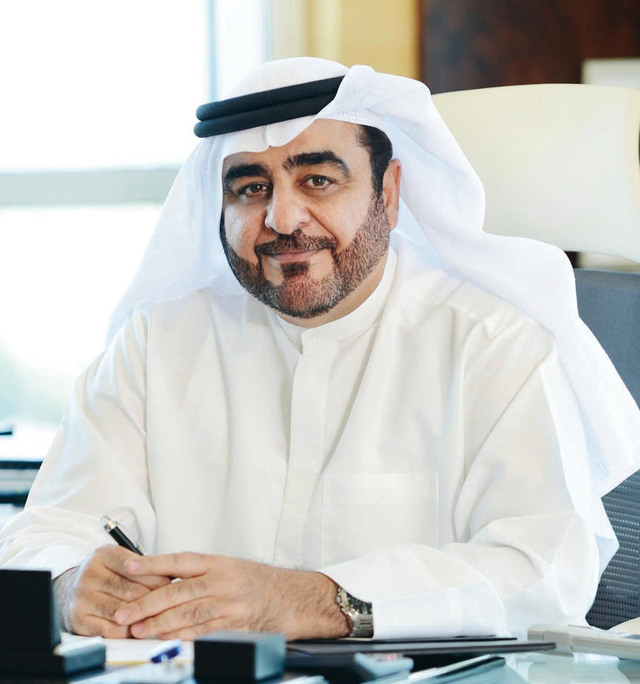 "د. منصور العور: أول زعيم يطرح للناس كلاماً علمياً ورصيناً"