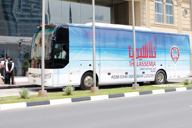 "حافلة الحملة خلال مؤتمر وتوقيع اتفاقية بين مركز الثلاسيميا وجمعية بيت الخير وإطلاق حملة ساند\tأرشيفية"