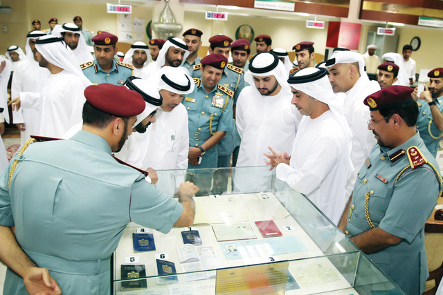 "نائب رئيس الدولة متفقدا متحف الدانة بحضور مكتوم بن محمد و سيف بن زايد ومصبح الفتان وناصر لخريباني"