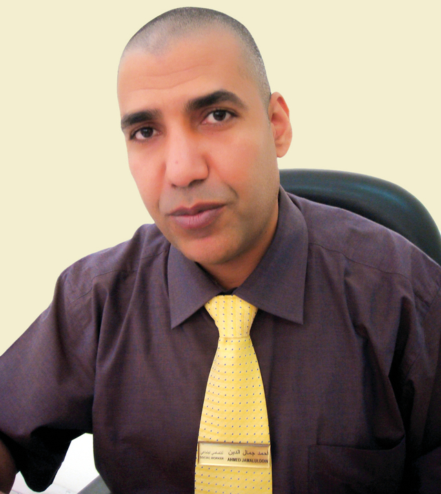 "أحمد جمال الدين: هناك طلبة يبدو عليهم الثراء لكن الحقيقة مرة"