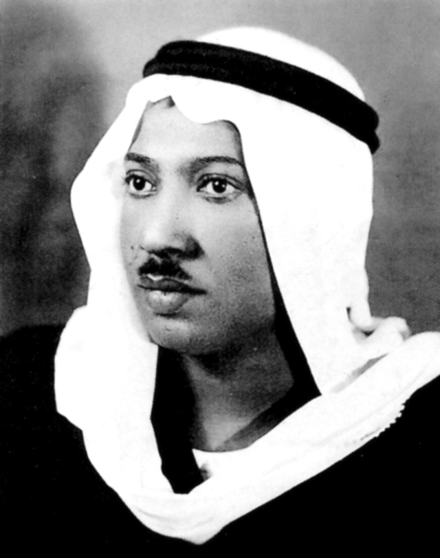 "عوض الدوخي"