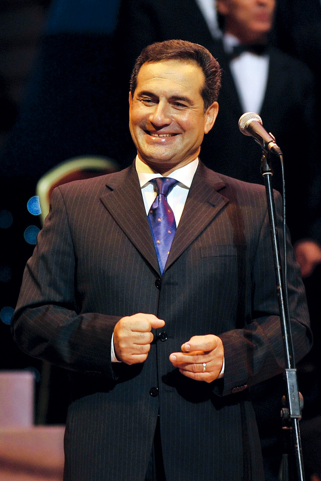 "محمد ثروت"
