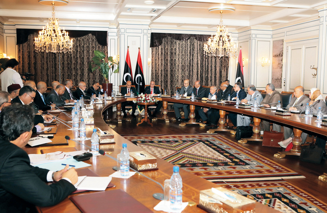 ليبيا تدخل أسوأ أزماتها بعيداً عن الأضواء