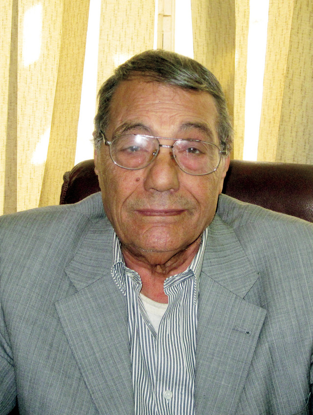 "صلاح عيسى"