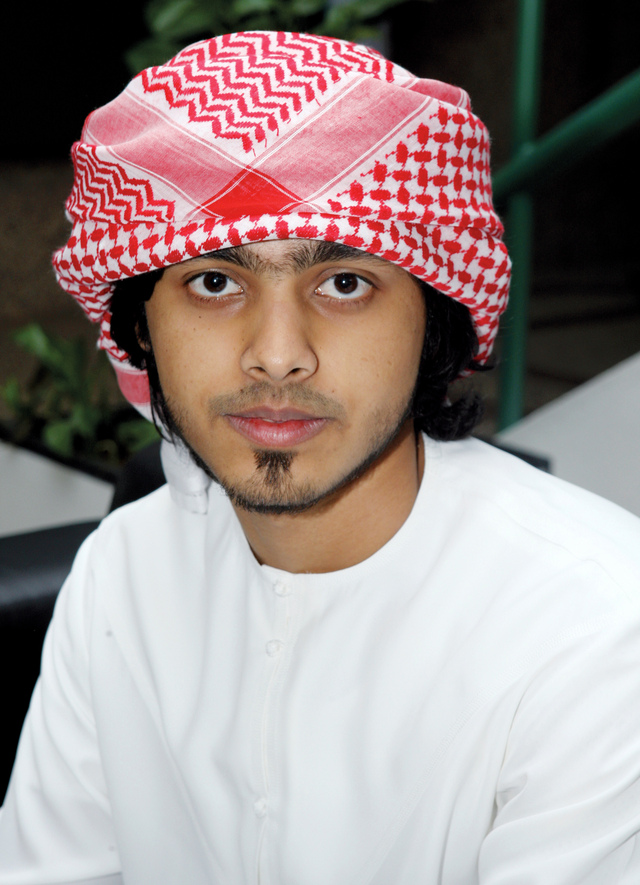 "عبدالله الشحي: عدم تنظيم الوقت أنهى طموح طلبة غير مبالين"