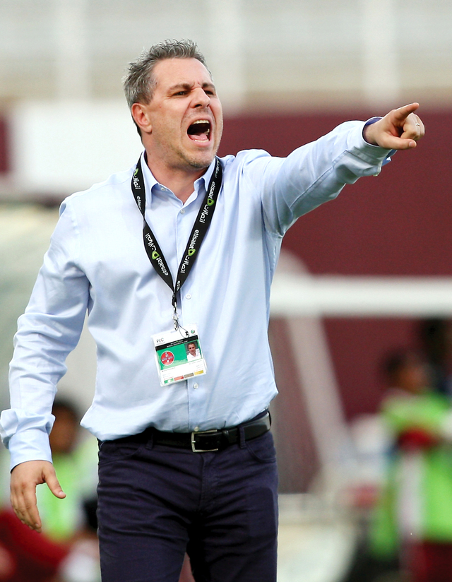 "سوموديكا يشكو من التحكيم\t البيان"