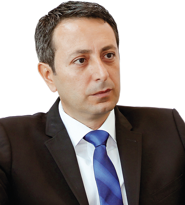 "رائد برقاوي"