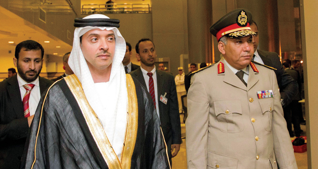 "هزاع بن زايد يشهد احتفال مصر بذكرى نصر أكتوبر \t\tوام"
