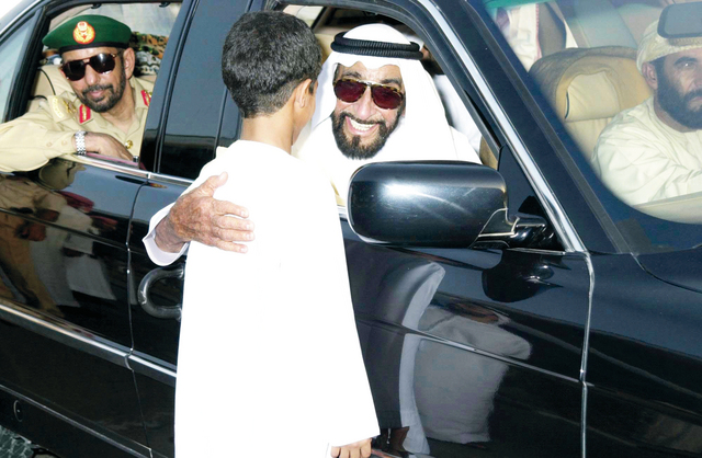 "زايد صنع مجد الإمارات بحنكته وسياسته الحكيمة ورعايته لأبنائه \t أرشيفية"