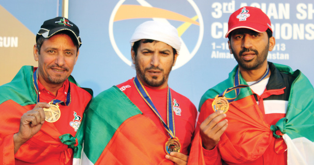 "رماة الامارات على منصة التتويج"