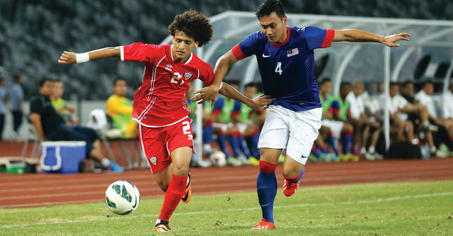 "منتخبنا تفوق على ماليزيا بالثلاثة\t\tتصوير: عادل النعيمي"