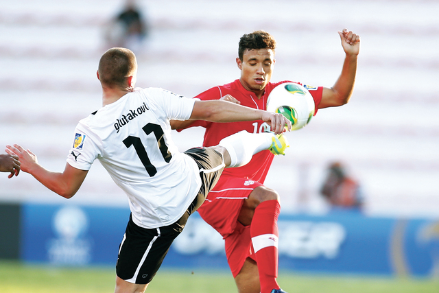 "جانب من لقاء المنتخبين\tتصوير - سالم خميس"