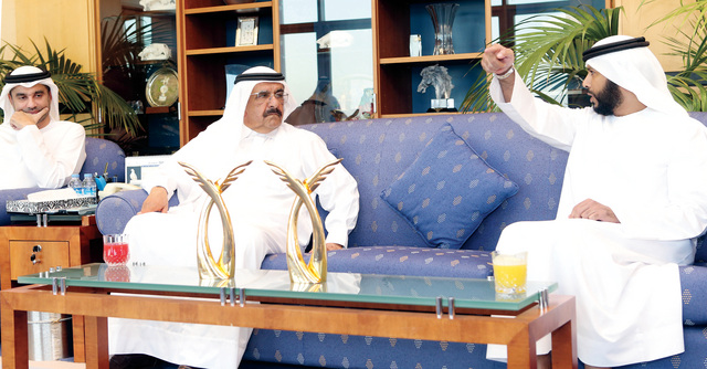 "حمدان بن راشد في حديث مع مروان بن غليطة"