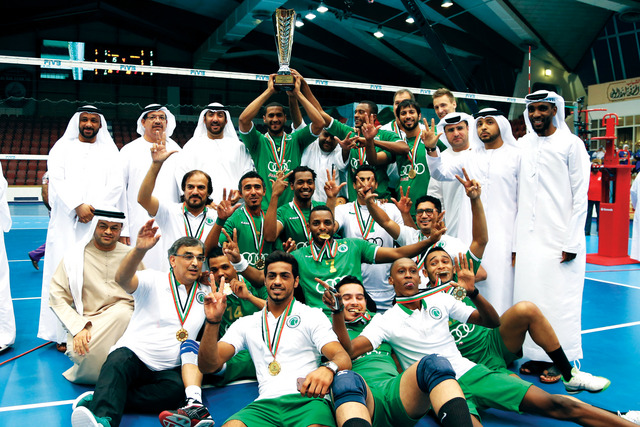 "الشباب بطل كأس رئيس الدولة للطائرة للمرة الثالثة \t تصوير: ناصر"