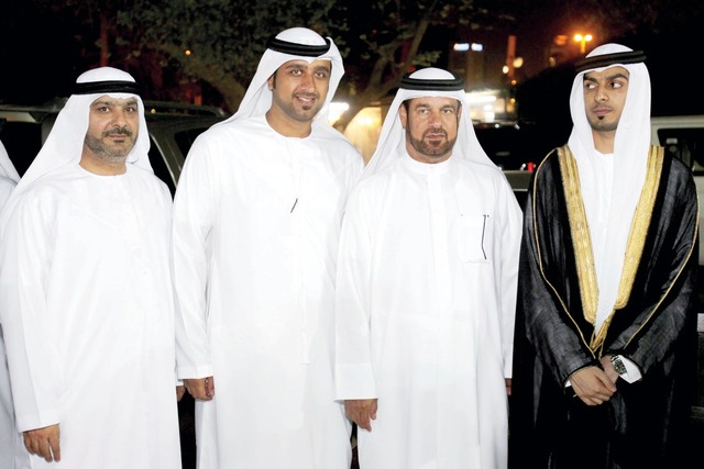 "العريس مع محمد وعبدالله المضرب وإيهاب عبدالخالق"