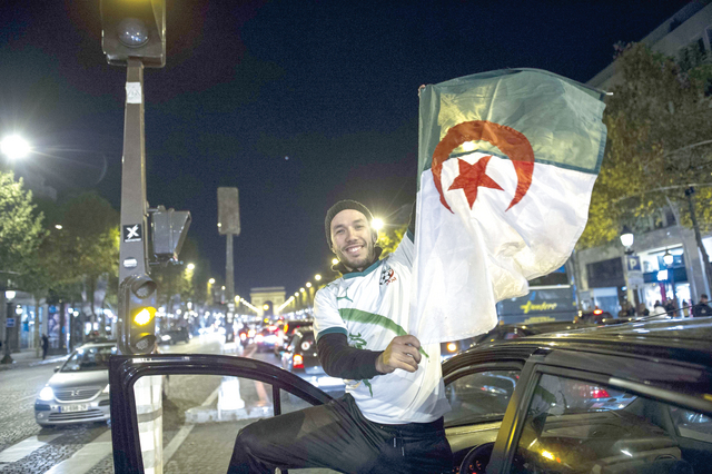 "المدن الجزائرية احتفلت بالمونديال حتى الصباح\tأفب"