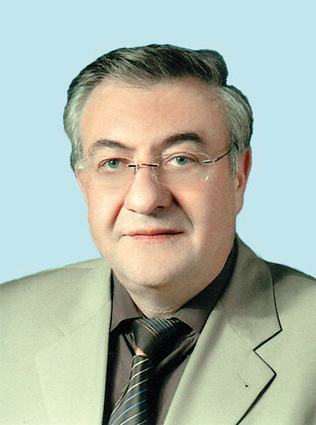 "مأمون كنعان"