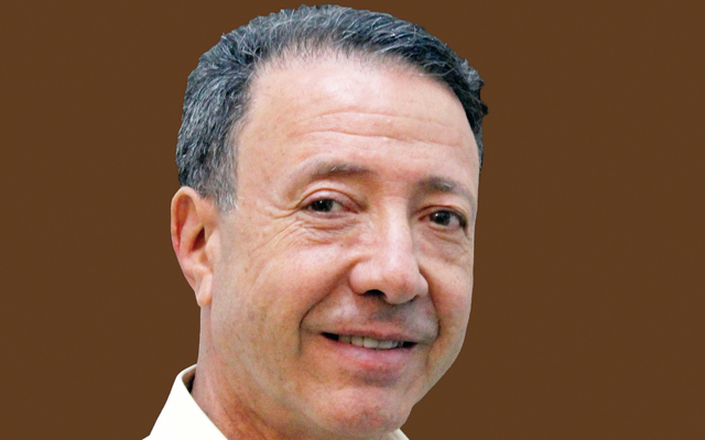 "أحمد الخشن"