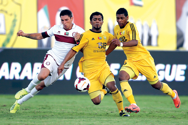 "الوصل والوحدة يقتسمان نقاط مباراتهما أمس\t\tتصوير: سالم خميس"