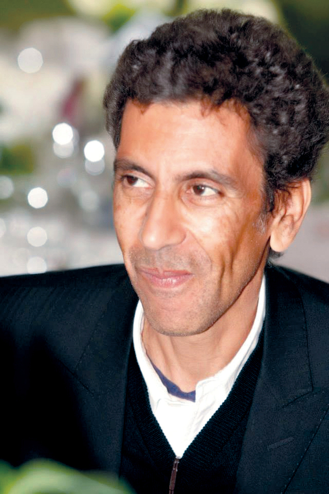 "رشيد بو شارب"