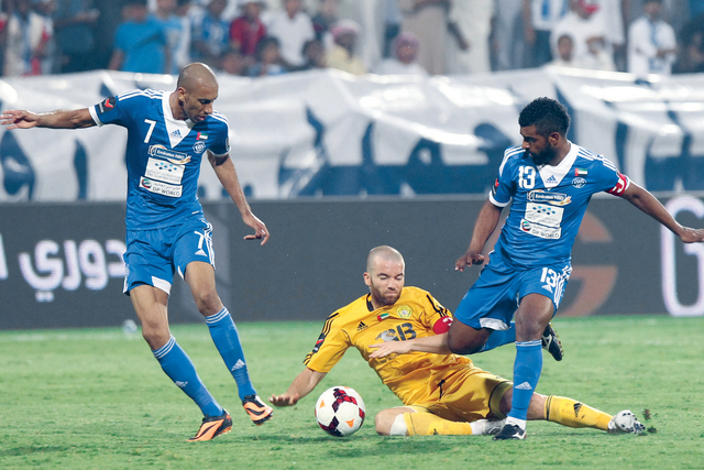 "العميد أحكم قبضته على الإمبراطور بسداسية تصوير:عمران خالد"