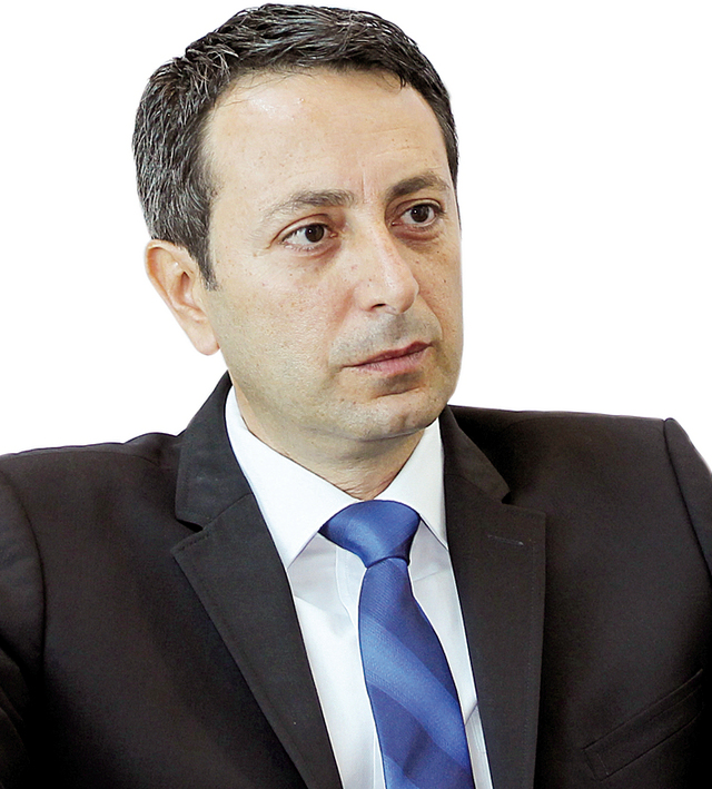 "رائد برقاوي"