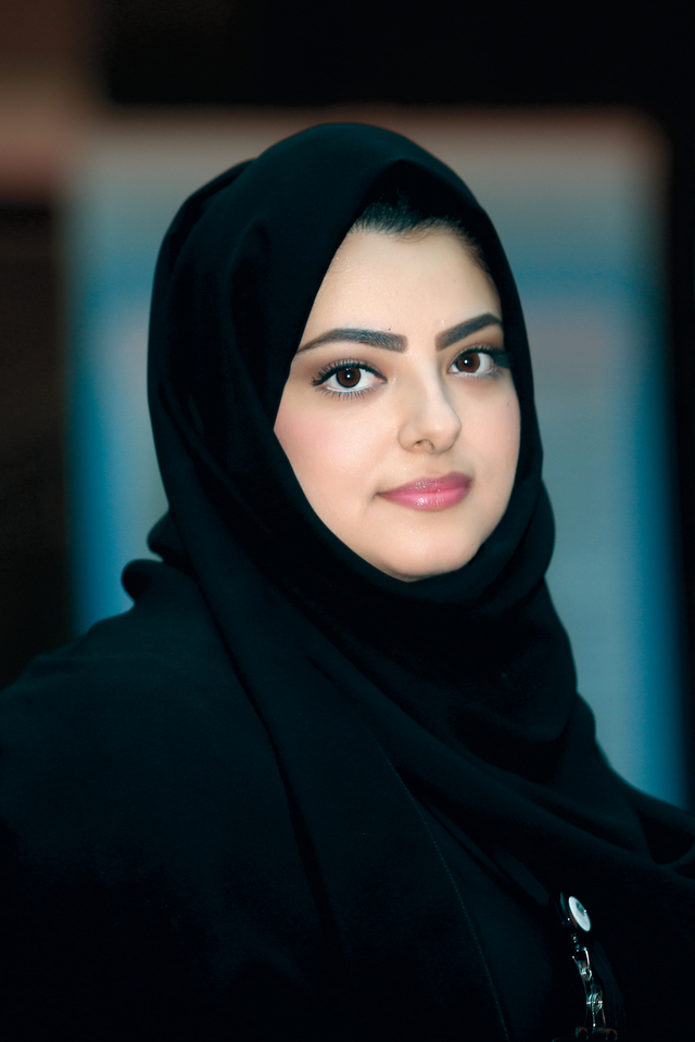 "مريم المطروشي"