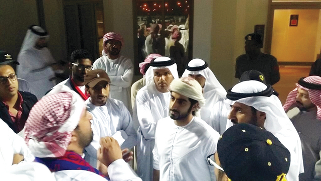"سالم عبدالرحمن مع جماهير الشعب"