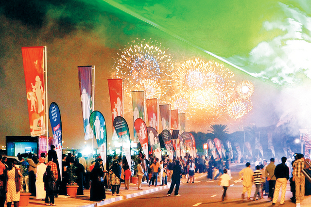 "فعاليات متعددة يشهدها مهرجان التسوق 2014"