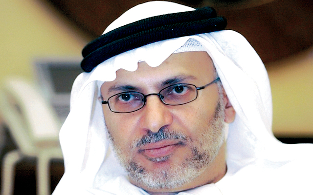 "أنور قرقاش"