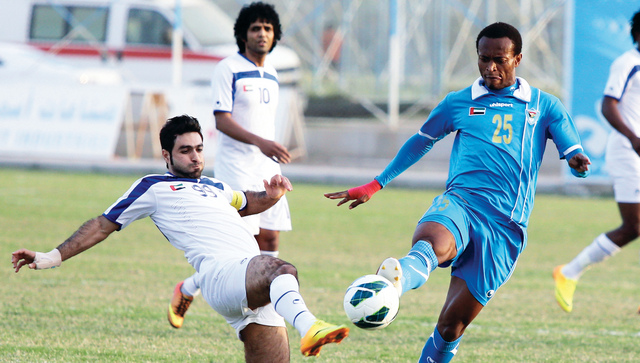"دبا  الفجيرة يحكم قبضته على الصدارة\t\tتصوير- محمد منور"