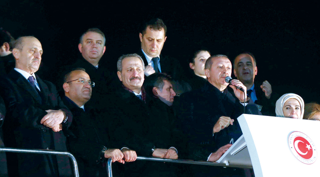 "أردوغان في خطاب بعد اجتماع قيادات حزبه في أنقرة \t\t\t\t\t\t أ.ف.ب"