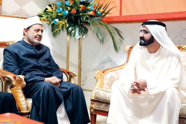 "محمد بن راشد يستقبل شيخ الأزهر"